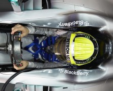 Rosberg za kierownicą Mercedesa W04