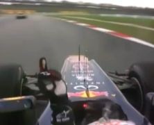 Vettel, palec i idiota