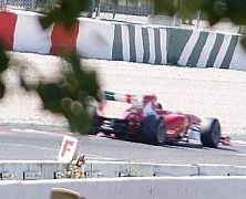 Nowe zdjęcia z testów Ferrari oraz Mercedesa